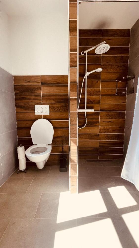 Apartmany Hvezdecka Broumov Luaran gambar